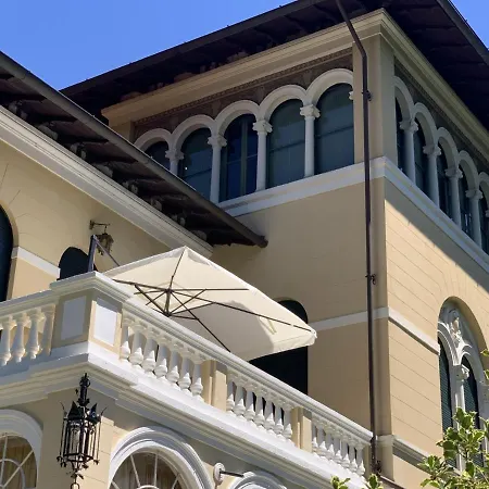 Villa Maria Luisa . Splendida Liberty *